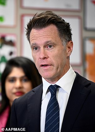 新南威尔士州州长克里斯·明斯表示，由于内阁会议，他无法参加堪培拉欢迎仪式