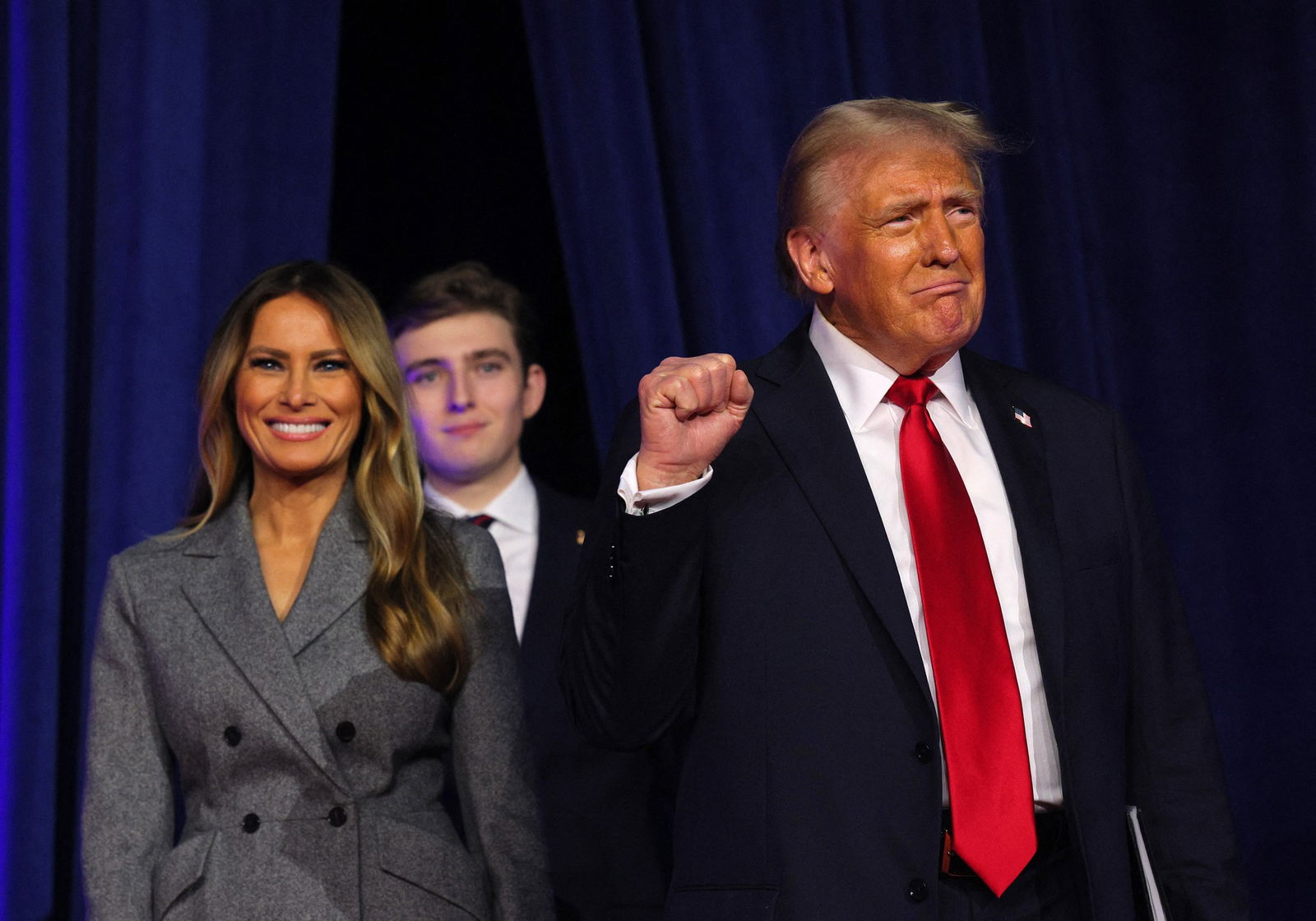 Trump and Melania smile