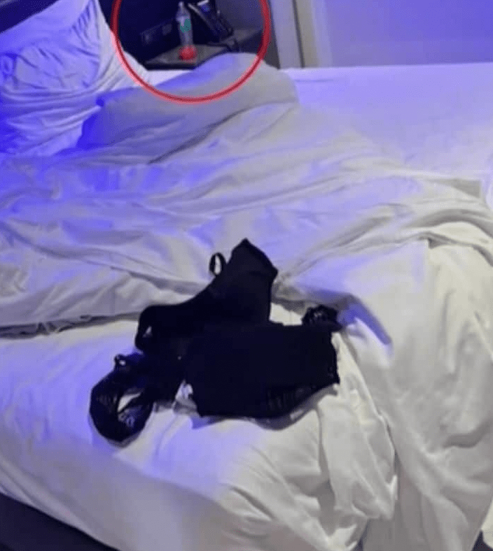 警方在房間內找到新型毒品「開心水」(Happy Water)。網圖