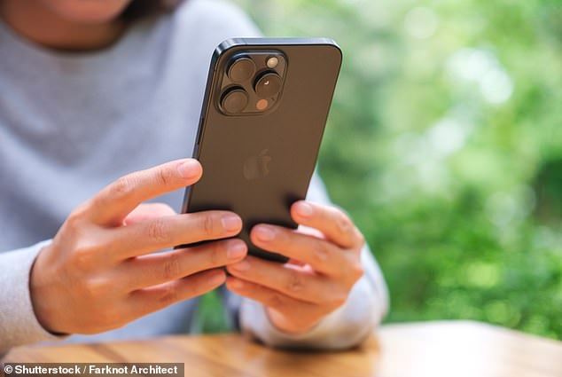 To prevent yourself from being hacked, you should make sure that the latest software is installed on all your Apple devices. You can also disable the AirPlay feature