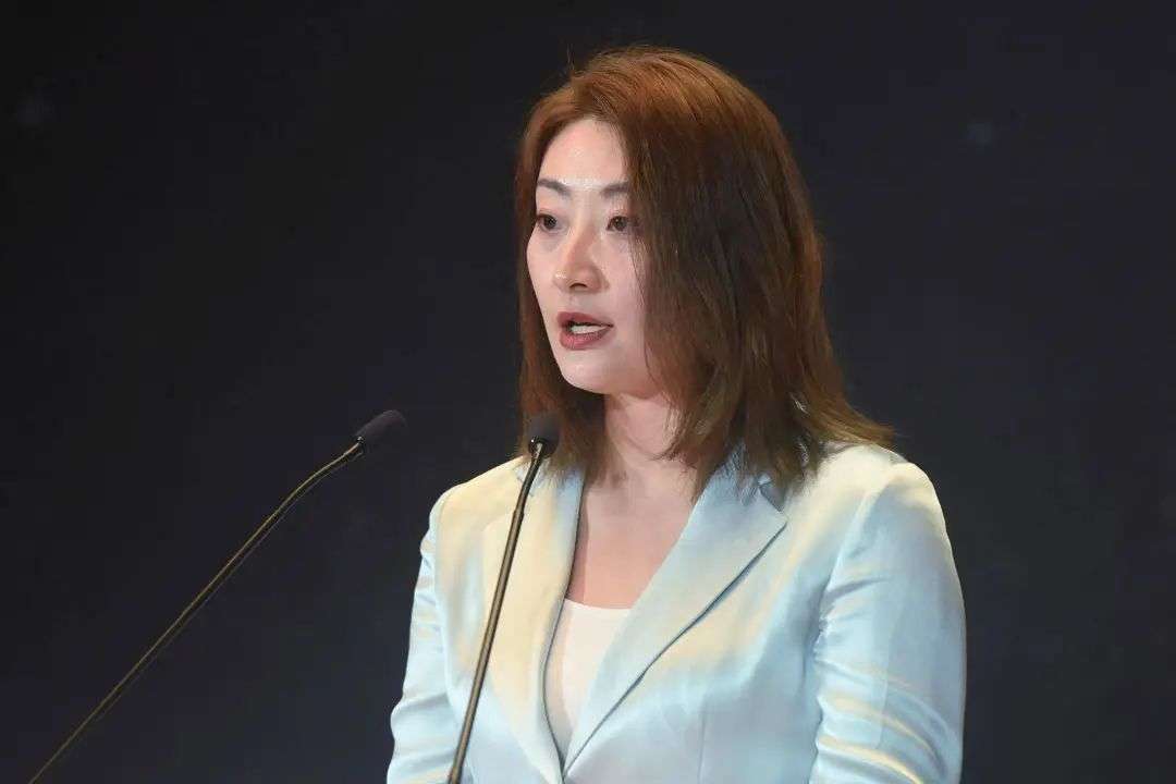 大瓜！宗庆后有6个私生子，4个生母身份曝光，宗馥莉曾绝食抗议_宗老_杜建英_孩子