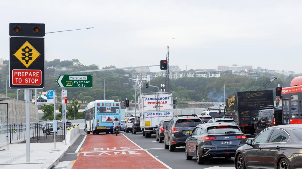 68833086b1e1a.png 企业微信截图_17534279143041.png