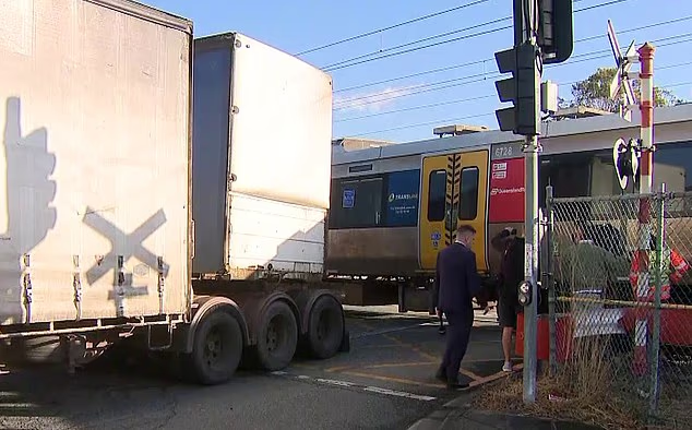 689d64dc9a360.png 企业微信截图_17551448506943.png