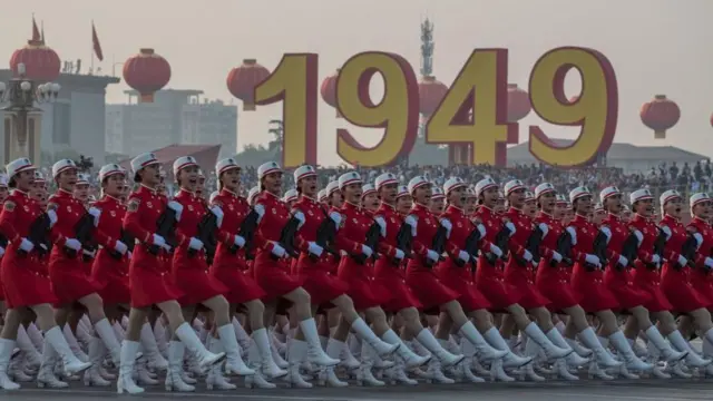 2019 年 10 月 1 日,中国军队在天安门广场举行庆祝中华人民共和国成立 70 周年阅兵式前的最后一次彩排