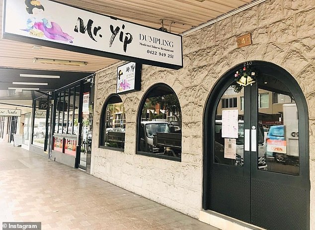 Yip 先生位于 Neutral Bay 军事路，自 2021 年以来一直在店主兼饺子大师 Kirk Yip 的悉心指导下供应手工点心