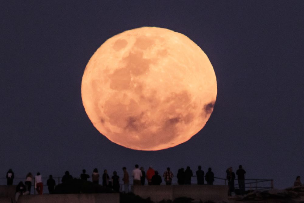 68e4bda54c0aa.png 企业微信截图_17598209322084.png