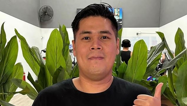 澳大利亚国民银行（NAB）高级商业银行经理蒂莫蒂乌斯·唐尼·桑卡尔（Timotius Donny Sungkar），现年36岁，上周因涉嫌为该犯罪集团提供约1000万美元的欺诈性贷款而被捕并被起诉。