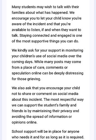 在上述信中，学生们被鼓励不要在社交媒体上发布悼念信息。