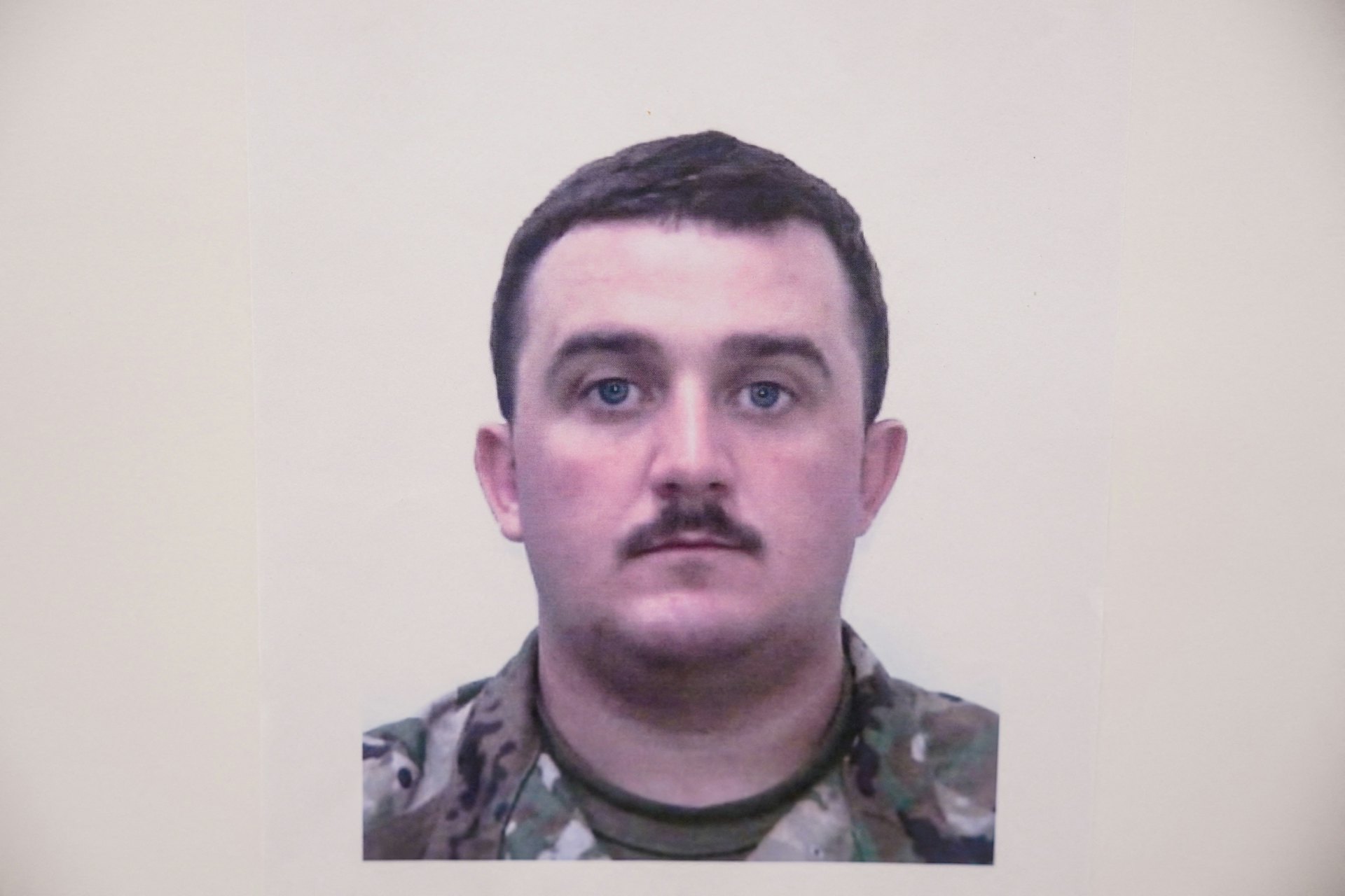 2025年11月26日，美国华盛顿，两名国民警卫队成员Sarah Beckstrom与Andrew Wolfe遭到枪击，造成一死一伤。图为Andrew Wolfe的照片。（Reuters）