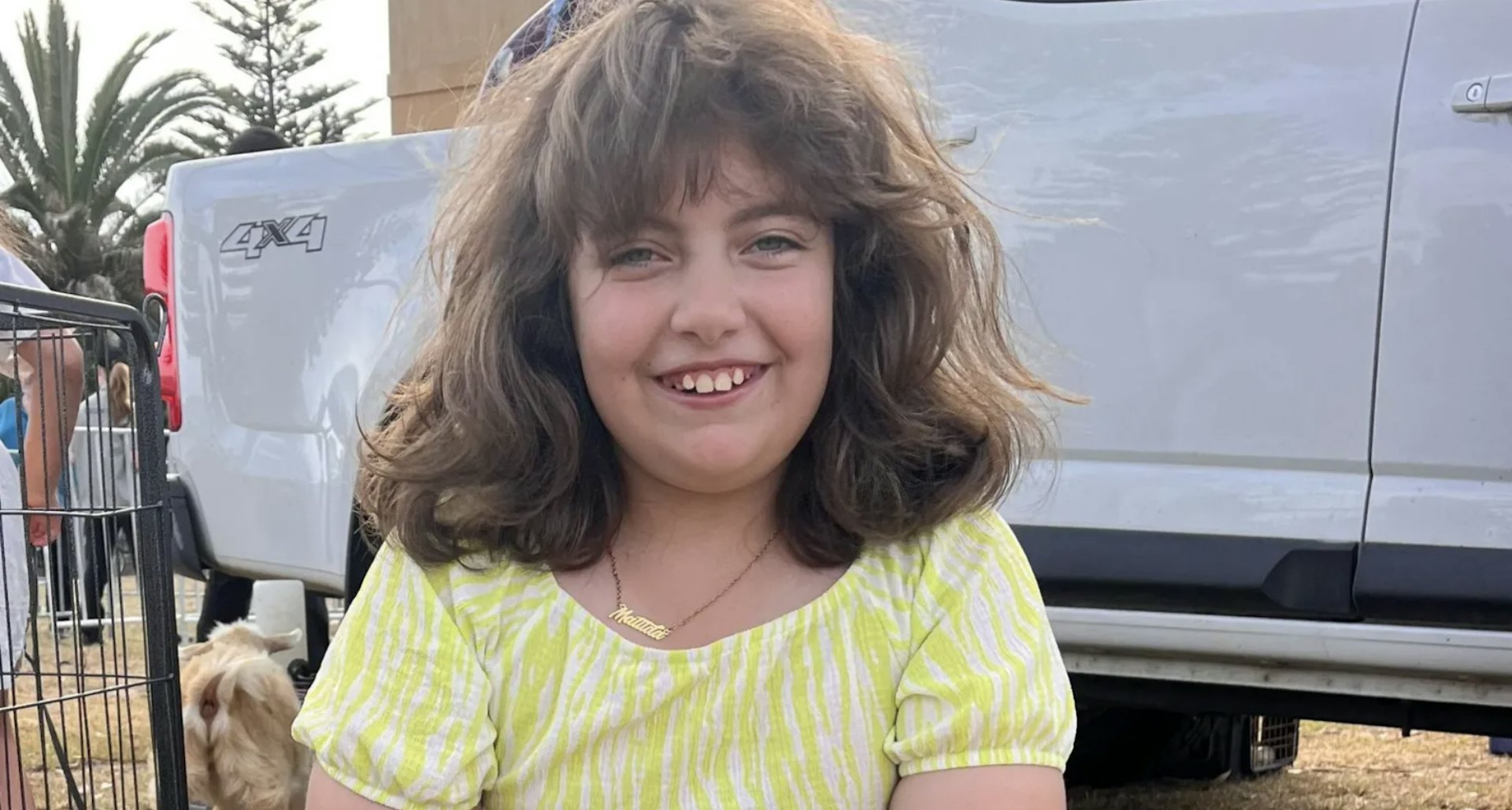 2025年12月18日，澳洲悉尼邦迪海滩（Bondi Beach）14日发生造成16死、40多伤的大规模枪击案。枪击案中最年轻的受害者，玛蒂达（Matilda）18日举行葬礼，其家人与这位年仅10岁的女孩作出最后的告别，并呼吁社区不要让她的死带来更多愤怒。（网络图片）