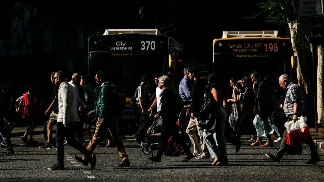 Net Overseas Migration likely to surpass 375,000 in June: experts and Coalition say | The Australian