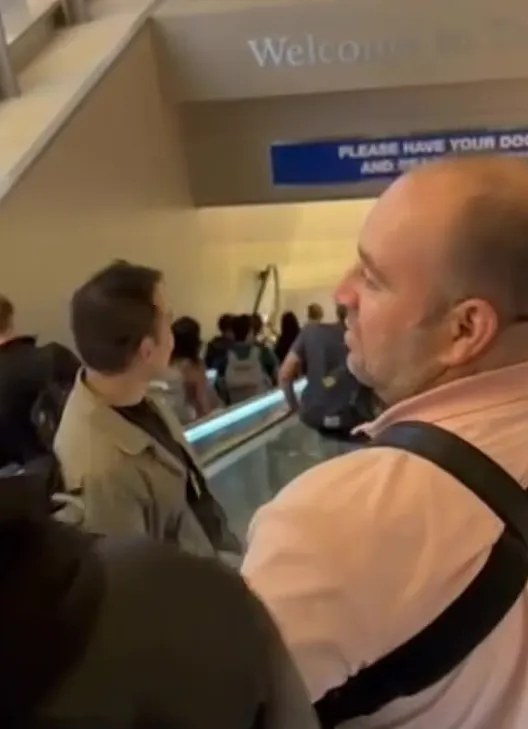 Bondi夺枪英雄离澳赴美!旅行目的保密,拒绝接受媒体采访(组图) - 3