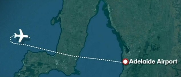 澳航航班被迫两次返航。