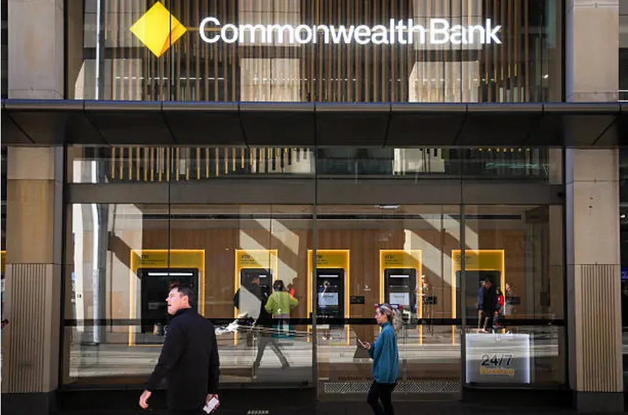 Borrowers to receive mortgage relief as RBA signals more cuts to come | The Business | ABC NEWS