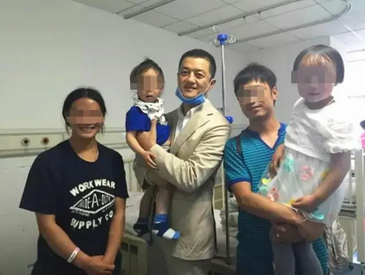 嫣然天使儿童医院拖欠多年房租,法院判决腾房,李亚鹏:会站好最后一班岗!医院:房东翻倍涨租金,恳请降回市场水平| 每日经济新闻