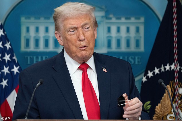 US President Donald Trump's threats over Greenland continue to weigh on investor sentiment on the global share market