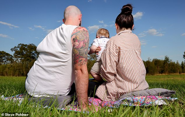 卢卡的父母对调查仍在进行中感到欣慰。