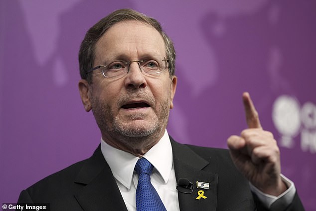 在以色列总统伊萨克·赫尔佐格（如图）访问悉尼期间，警方被授予额外权力，可以封锁悉尼市中心的交通。