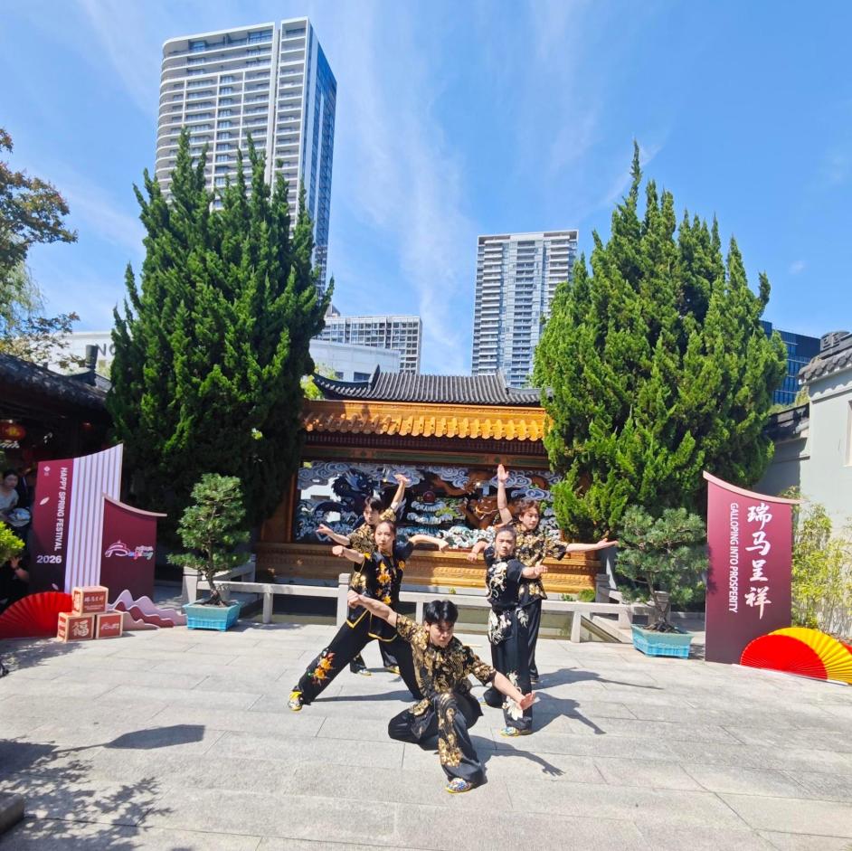 48112cadc8635aa911cbf72e5deccfe1_compress