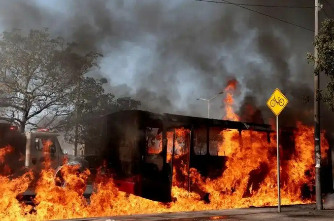 699fe0a175e35.png image.png