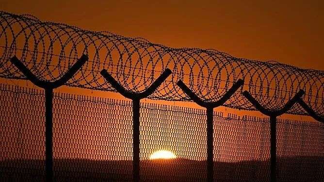 反对党公布强硬移民计划！不认同澳洲价值观将被驱逐，这类人需更严审核（组图） - 1