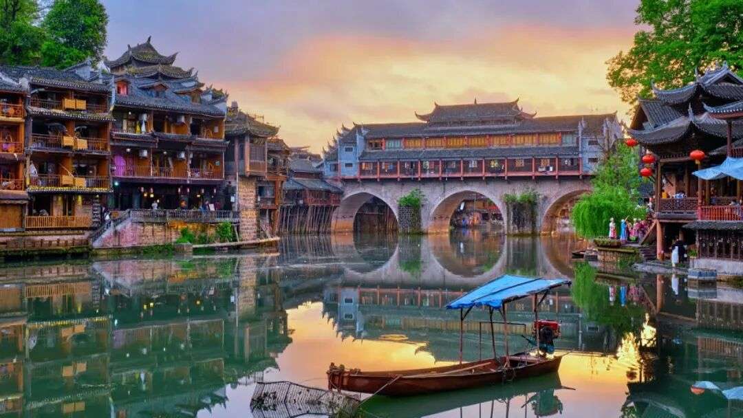 TOP 10 most beautiful Places to Visit in China 2021 - Travel Video | STEVE  PILOT