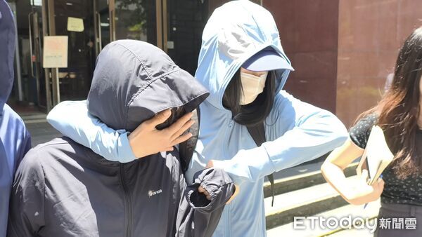 ▲▼台籍妇人杨锦屏涉用老鼠药3度毒害澳洲小鲜肉男友Alex险死，今5/27到台北地院出庭辩论终结，仍否认犯罪，被检方求刑12年。（图／记者黄哲民摄）