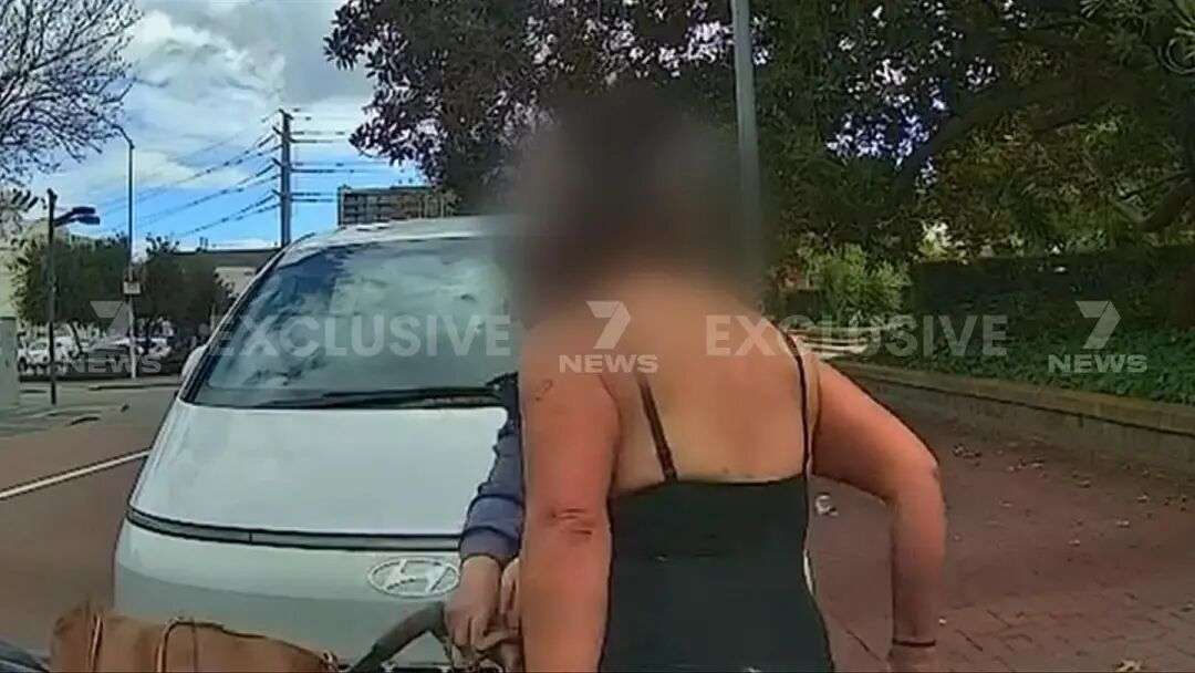 “不敢出门！” 澳华人宝妈遭陌生女子撞头袭击，行车记录仪拍下惊魂一刻（视频/组图） - 2